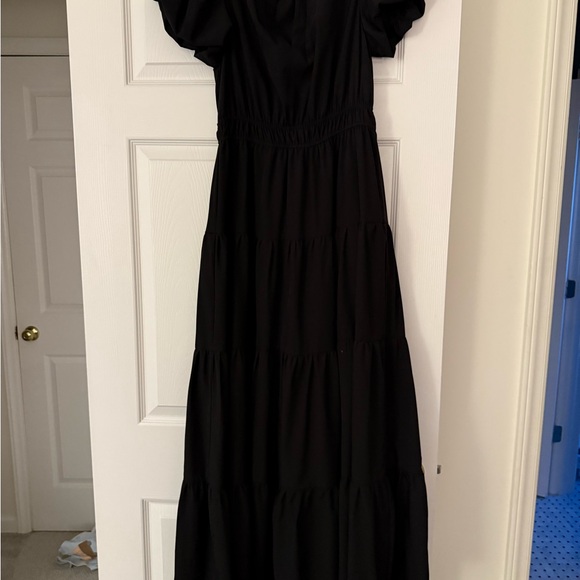 Entro Black Puff Sleeve Maxi Sundress - Picture 3 of 3